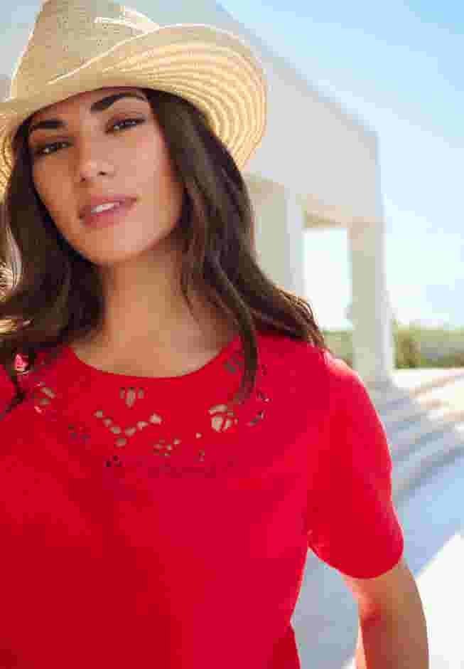 Eyelet Cutout Tee image number 3