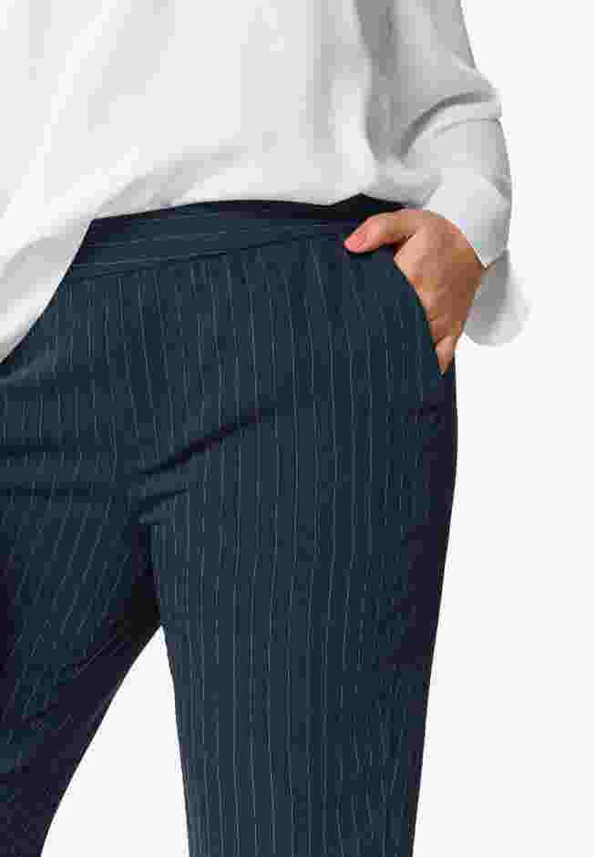 Soft Back-Elastic Trousers image number 2