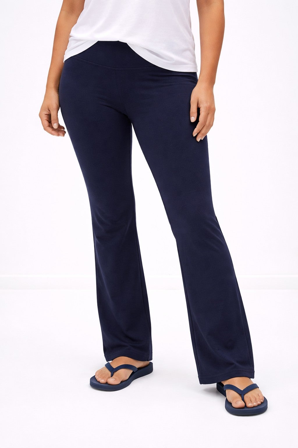 Cotton Spandex Bootcut Leggings image number 0