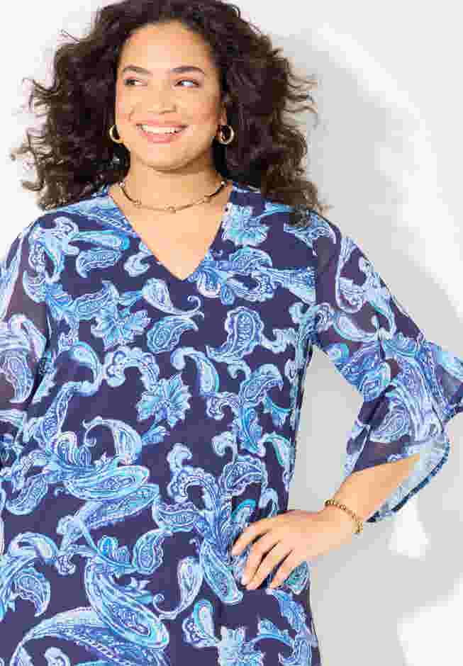 V-Neck Bell-Sleeve Georgette Blouse image number 3