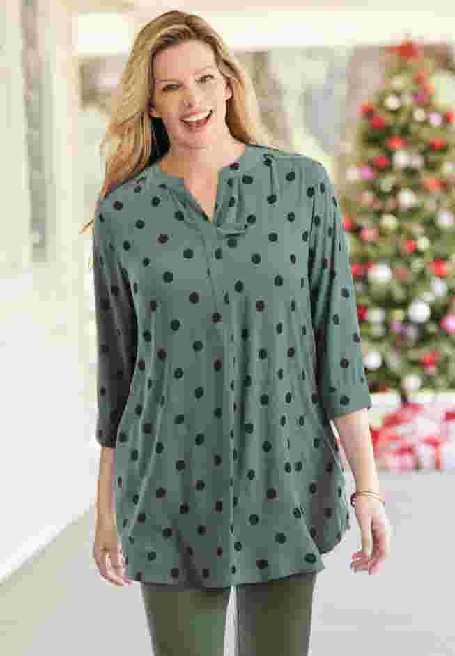 Rayon 7-Day Three-Quarter Sleeve Tab-Front Tunic image number 6