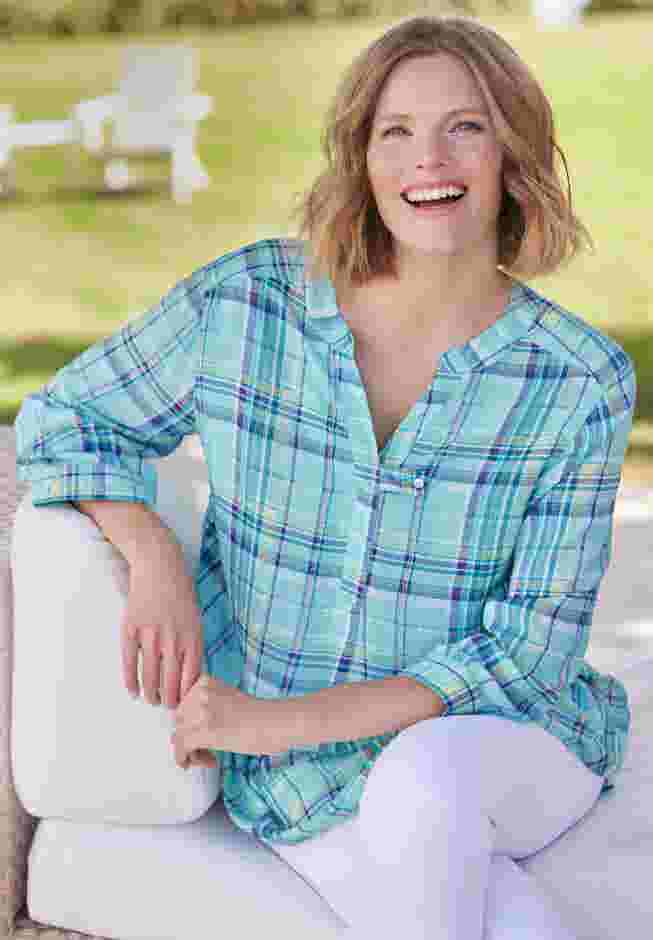 Rayon 7-Day Three-Quarter Sleeve Tab-Front Tunic image number 7