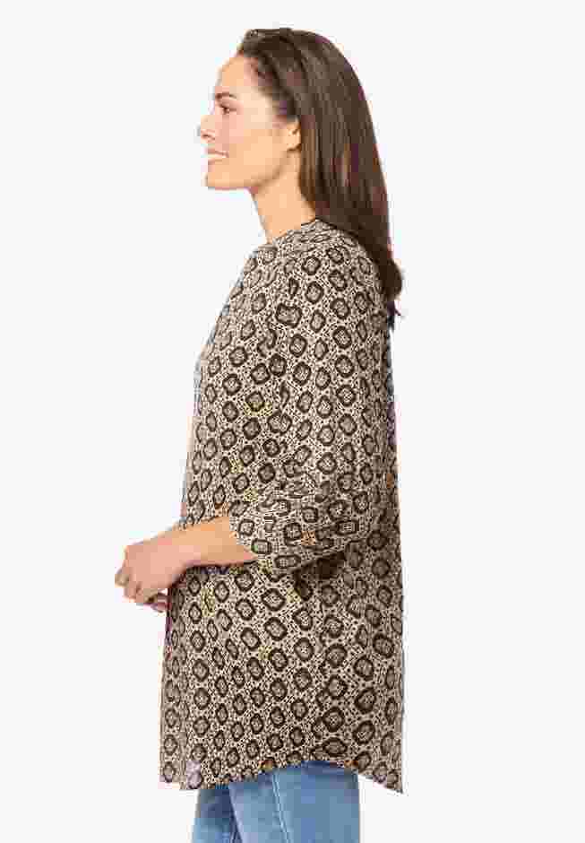 Rayon 7-Day Three-Quarter Sleeve Tab-Front Tunic image number 2
