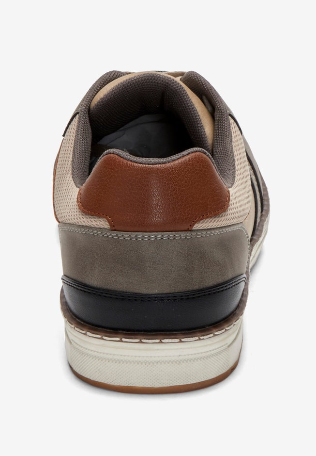 Casual Sneaker image number null