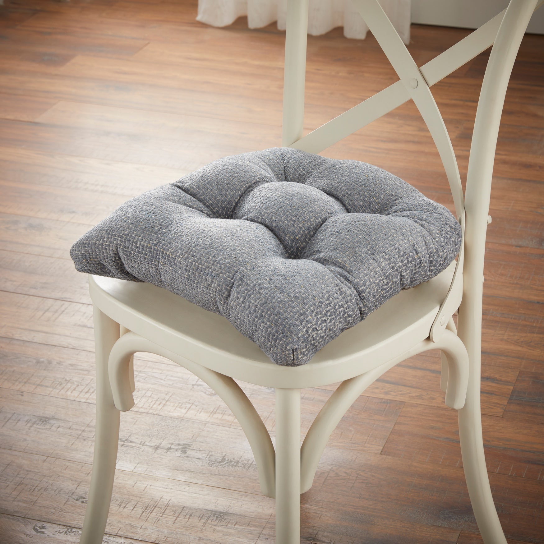 15" Tyson Gripper Chair Pad image number 0