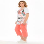 Two-Piece V-Neck Tunic & Capri Set image number 2