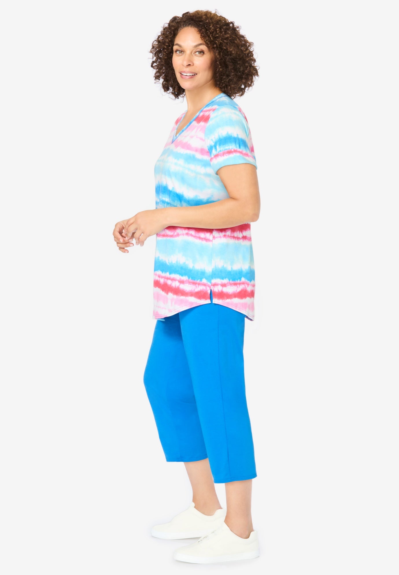 Two-Piece V-Neck Tunic & Capri Set image number 2