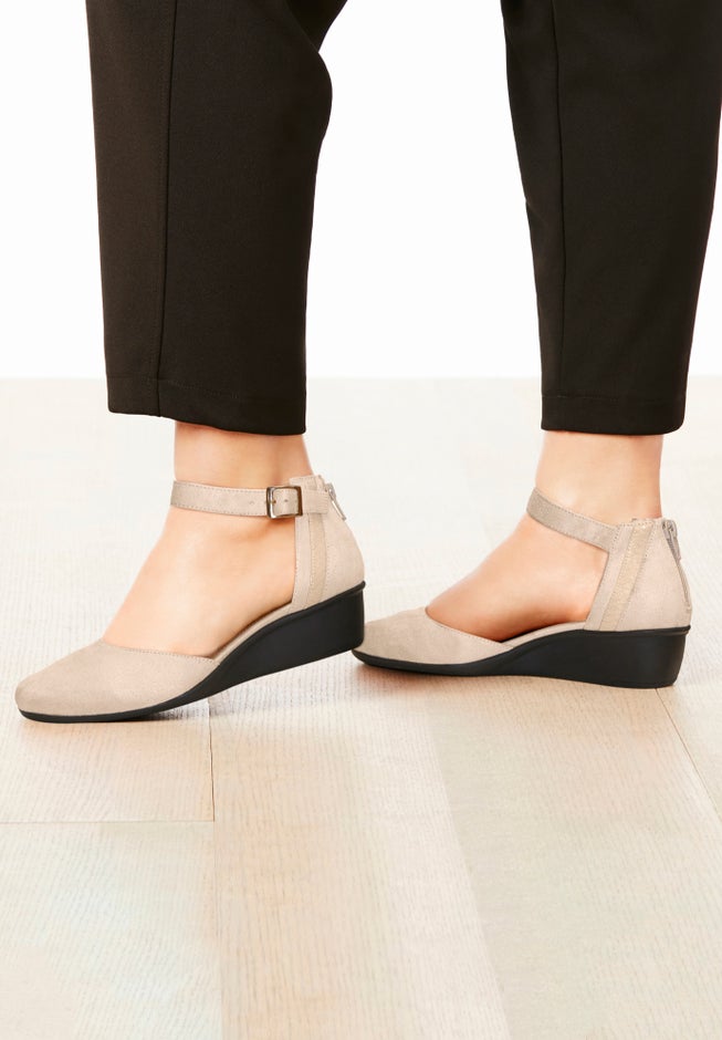 The Aurelia Pump image number 7