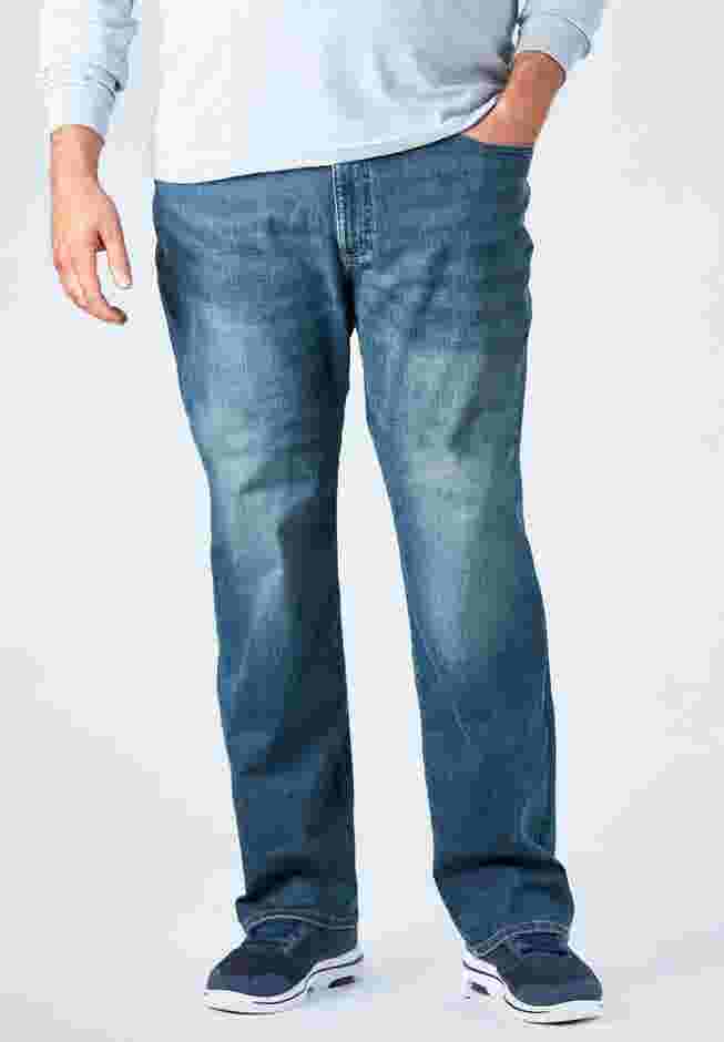 Lee® Extreme Motion Relaxed Fit Jeans image number 3