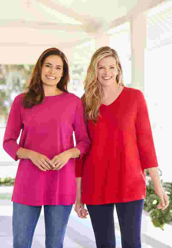 Perfect Three-Quarter Sleeve V-Neck Tee image number 3