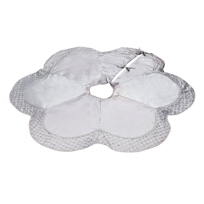 Scallop Edge Border Christmas Tree Skirt image number 0