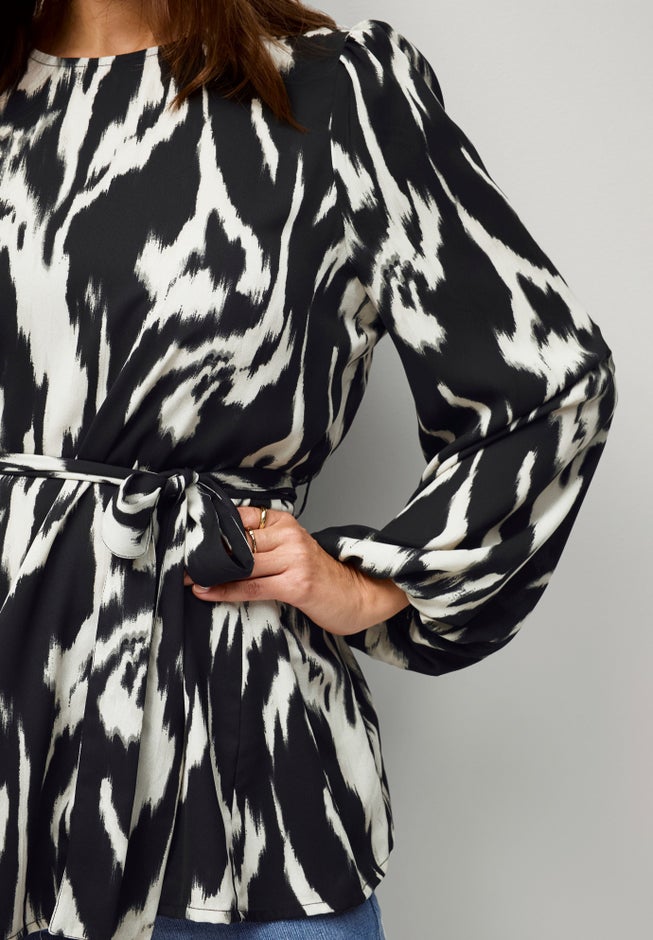 Blouson Sleeve Belted Tunic image number 2