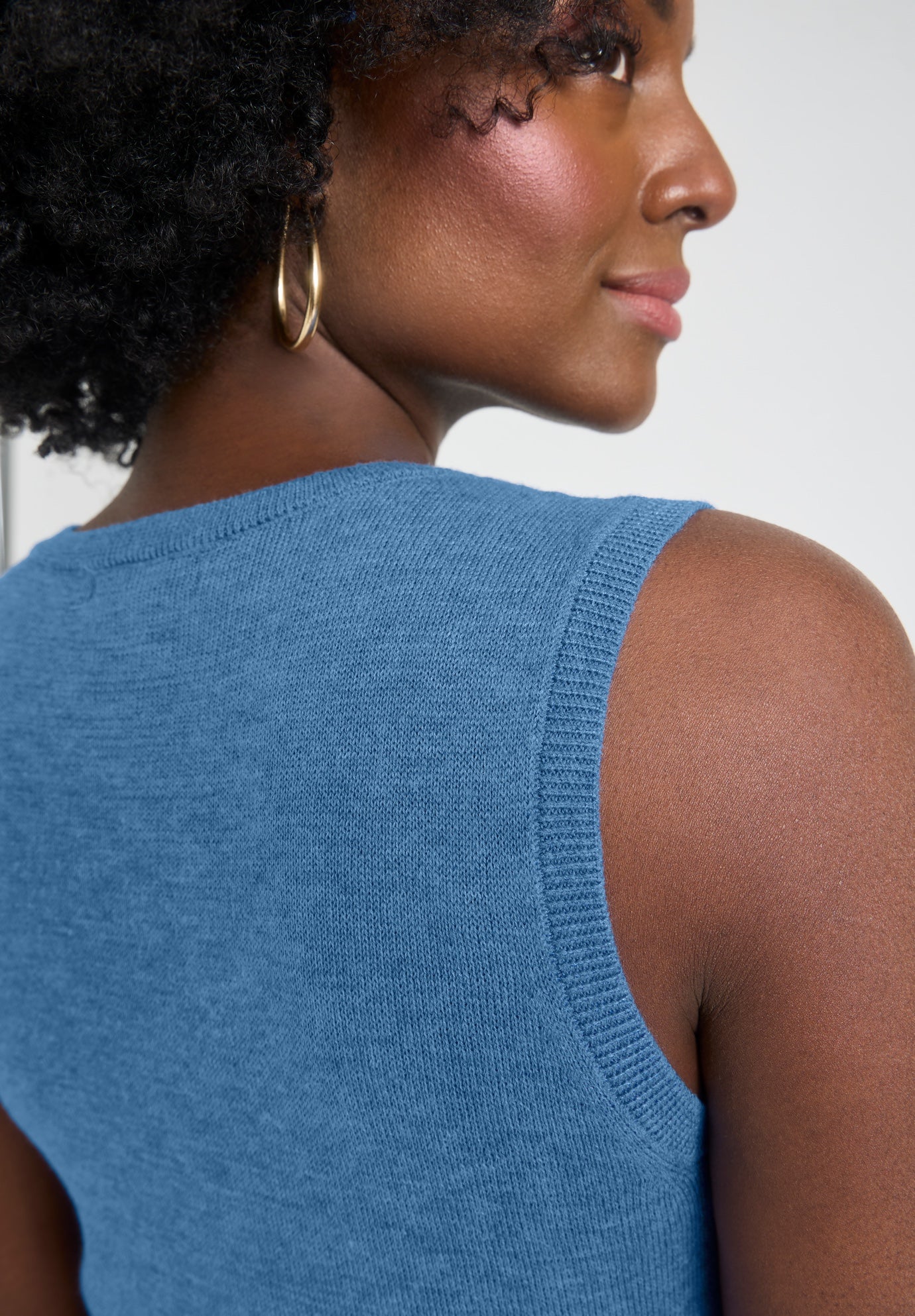 Sleeveless Cashmere Shell image number 3