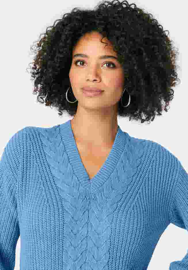 Cable Knit V Neck Sweater image number 3