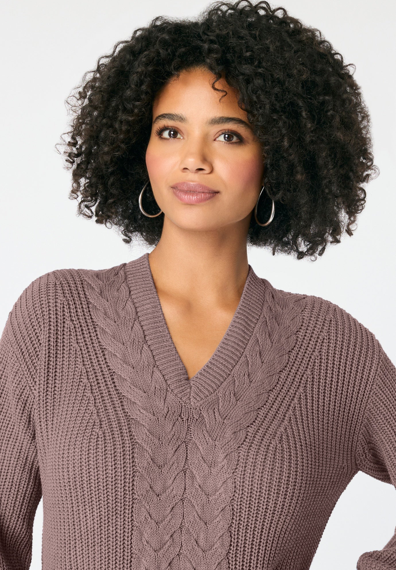 Cable Knit V Neck Sweater image number 4