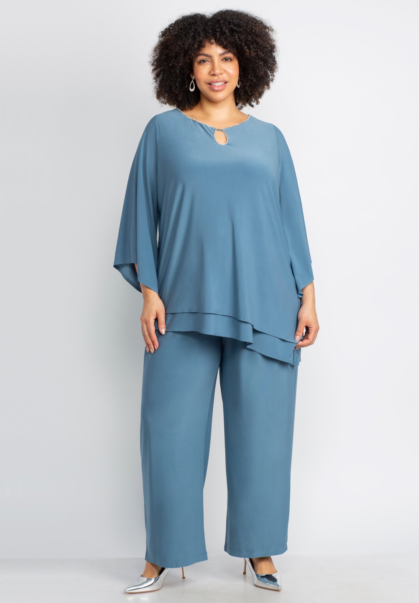 2-Piece Embellished Keyhole Pant Suit image number 0