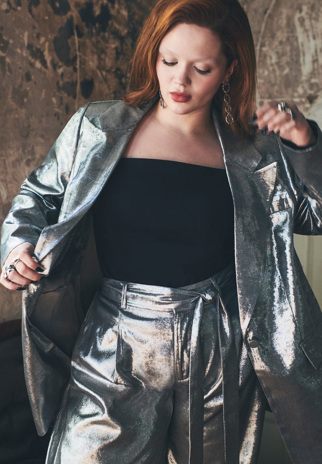 Strong Shoulder Single Breasted Blazer image number 4