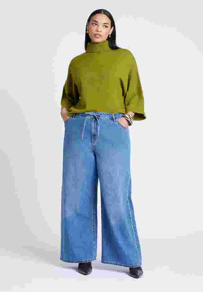 Boxy Three Quarter Sleeve Turtleneck image number 2