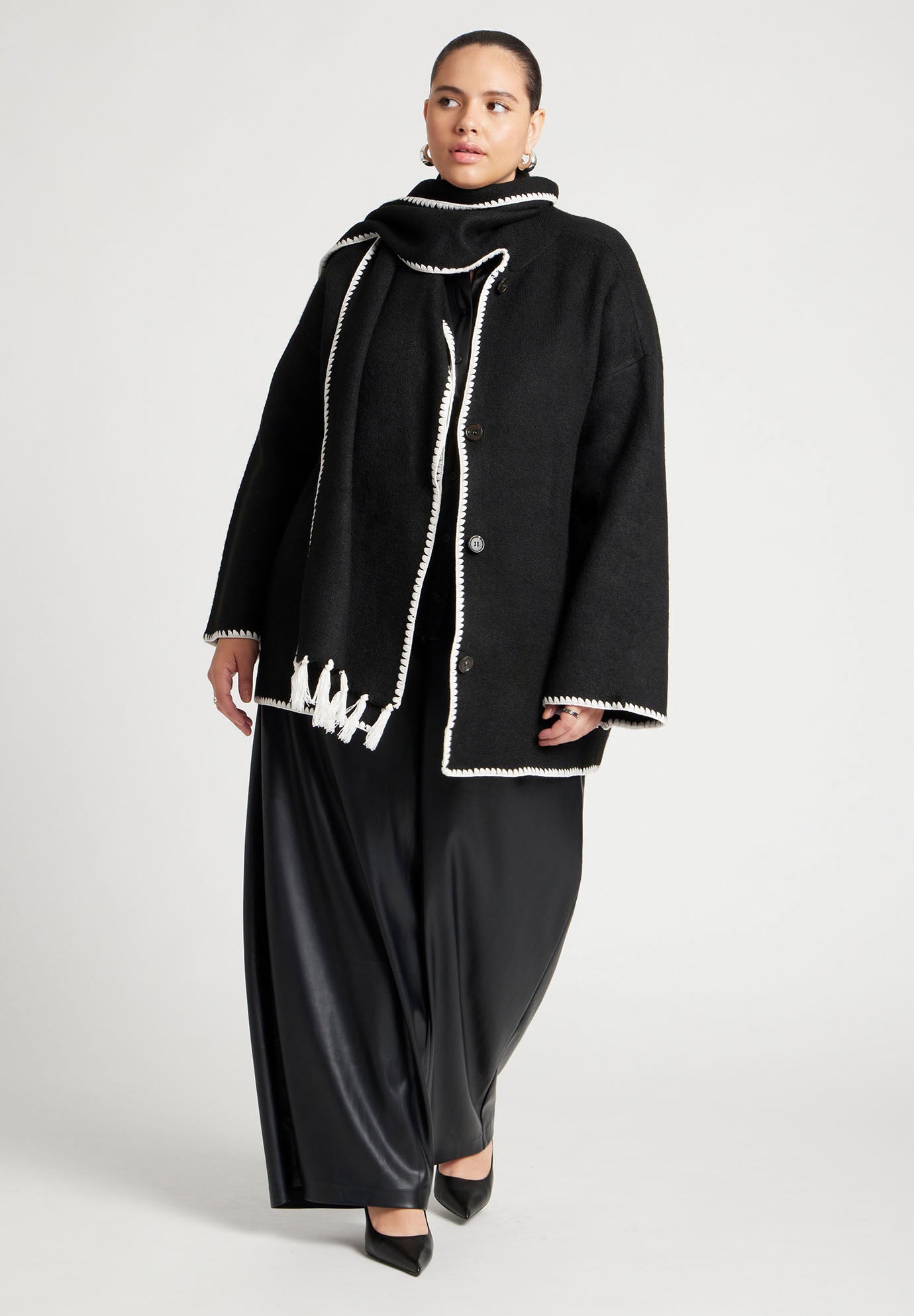 Scarf Sweater Coat image number 3