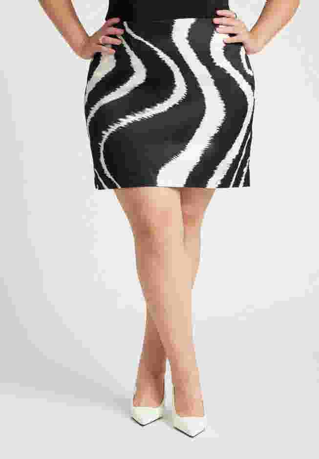 Printed Mini Skirt image number 2