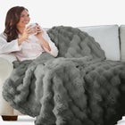 Cascade Ultra Fine Faux Fur Throw image number null