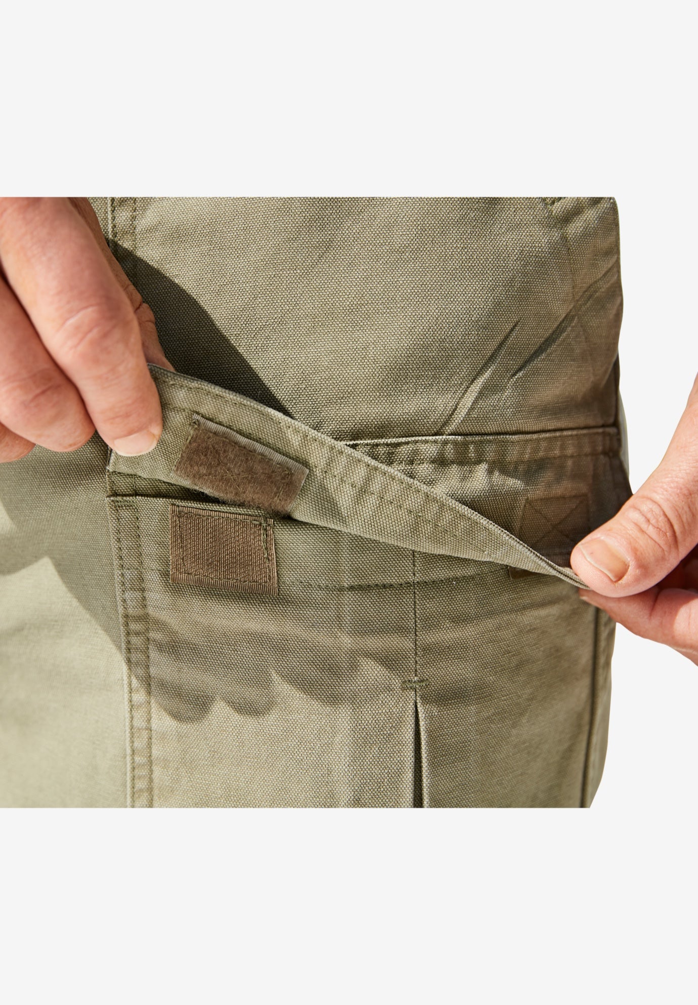 Deeper Pocket 8" Cargo Shorts image number 4