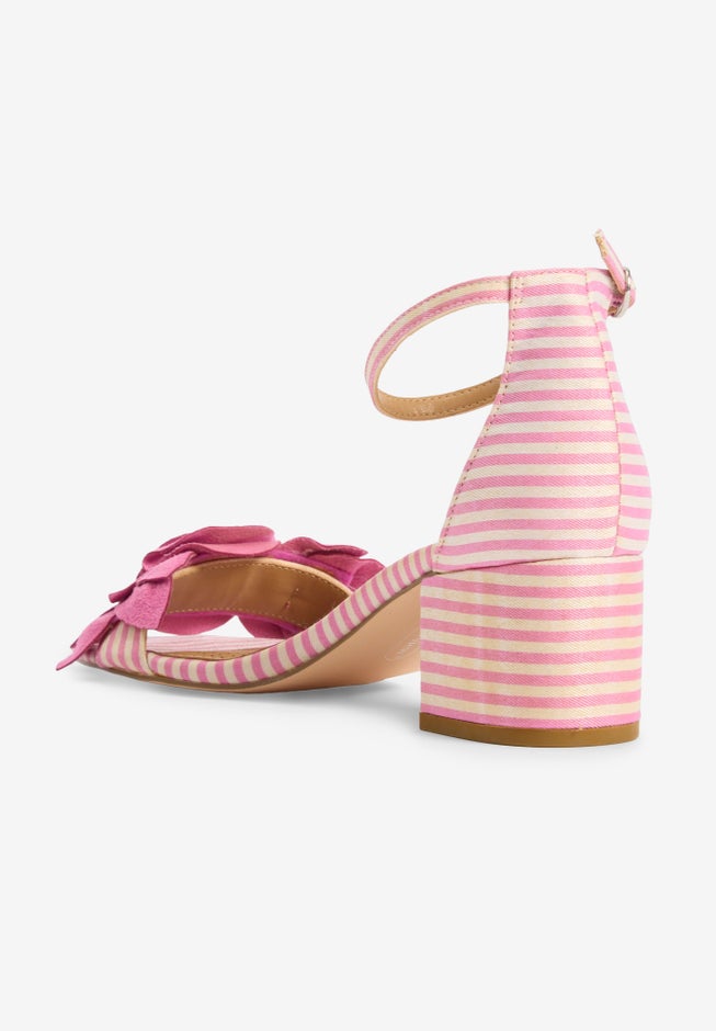 The Ona Sandal image number 1