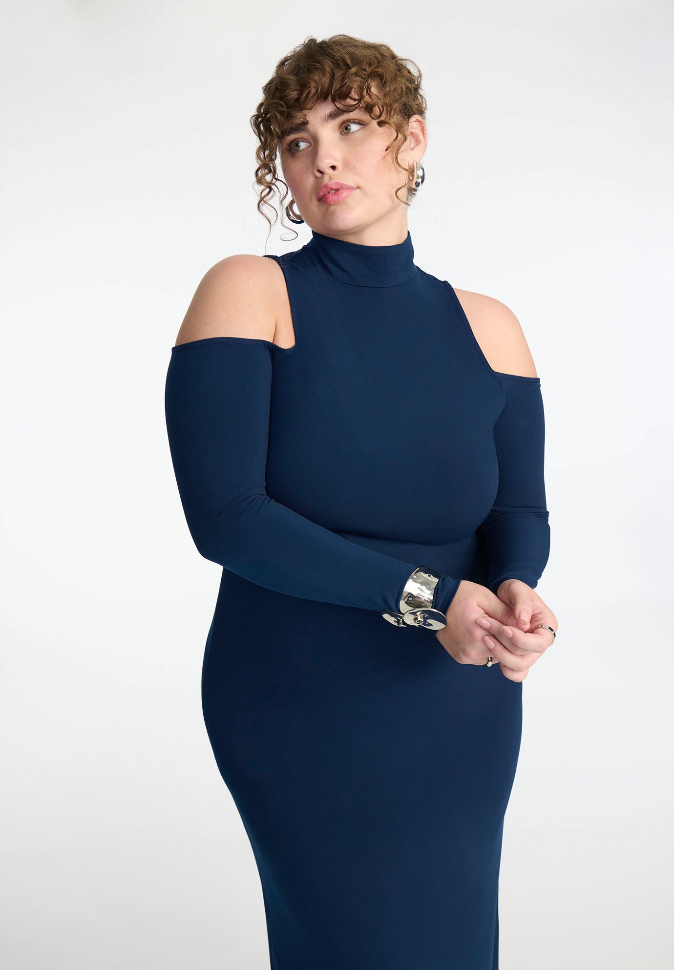 Dress W Shoulder Cutout image number 2