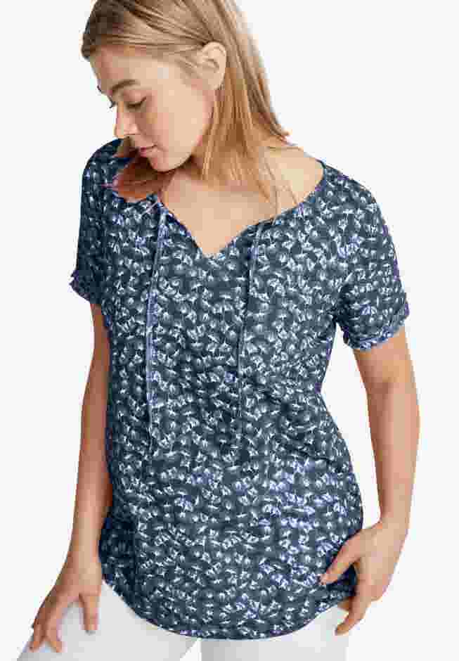 Keyhole Tee image number 0