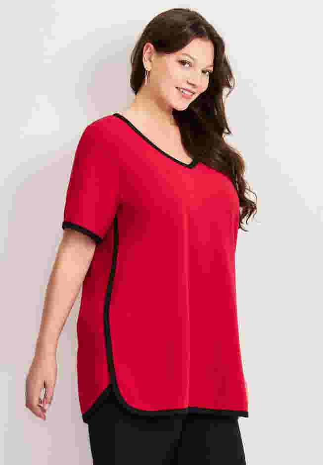 Contrast Tee image number 2