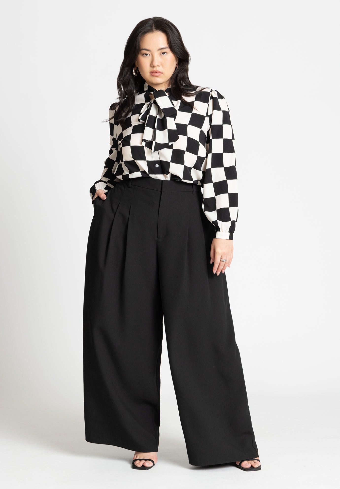 Printed Tie Neck Blouse image number 3