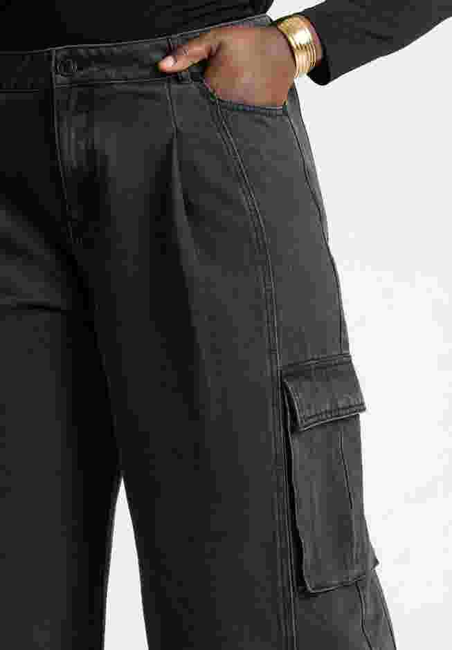 Wide Leg Cargo Jean image number 3