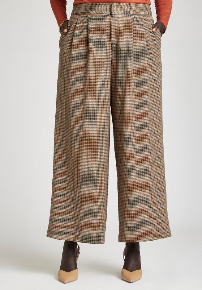 Pleated Wide Leg Pant image number 4