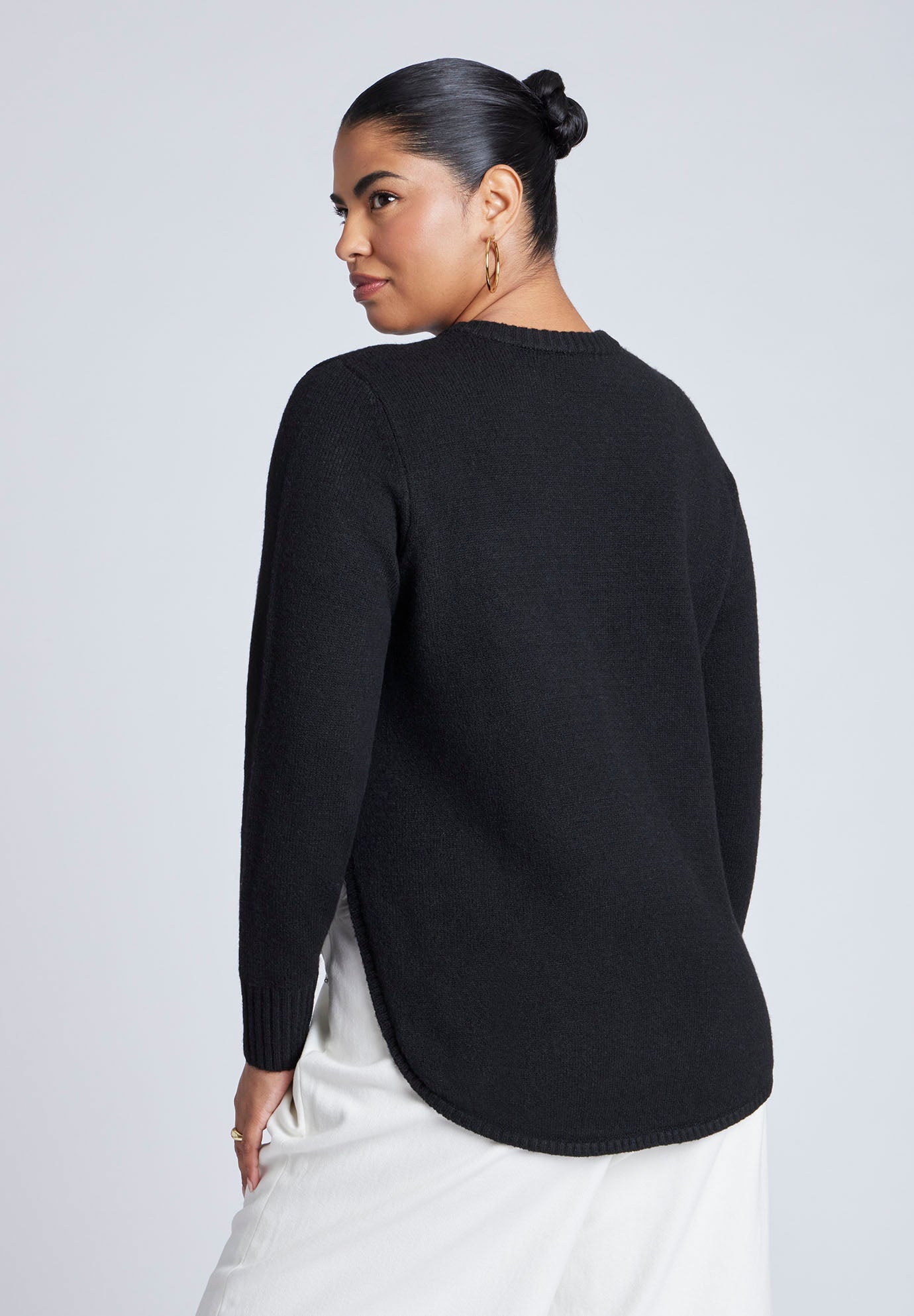 Scoop Hem Sweater image number 1