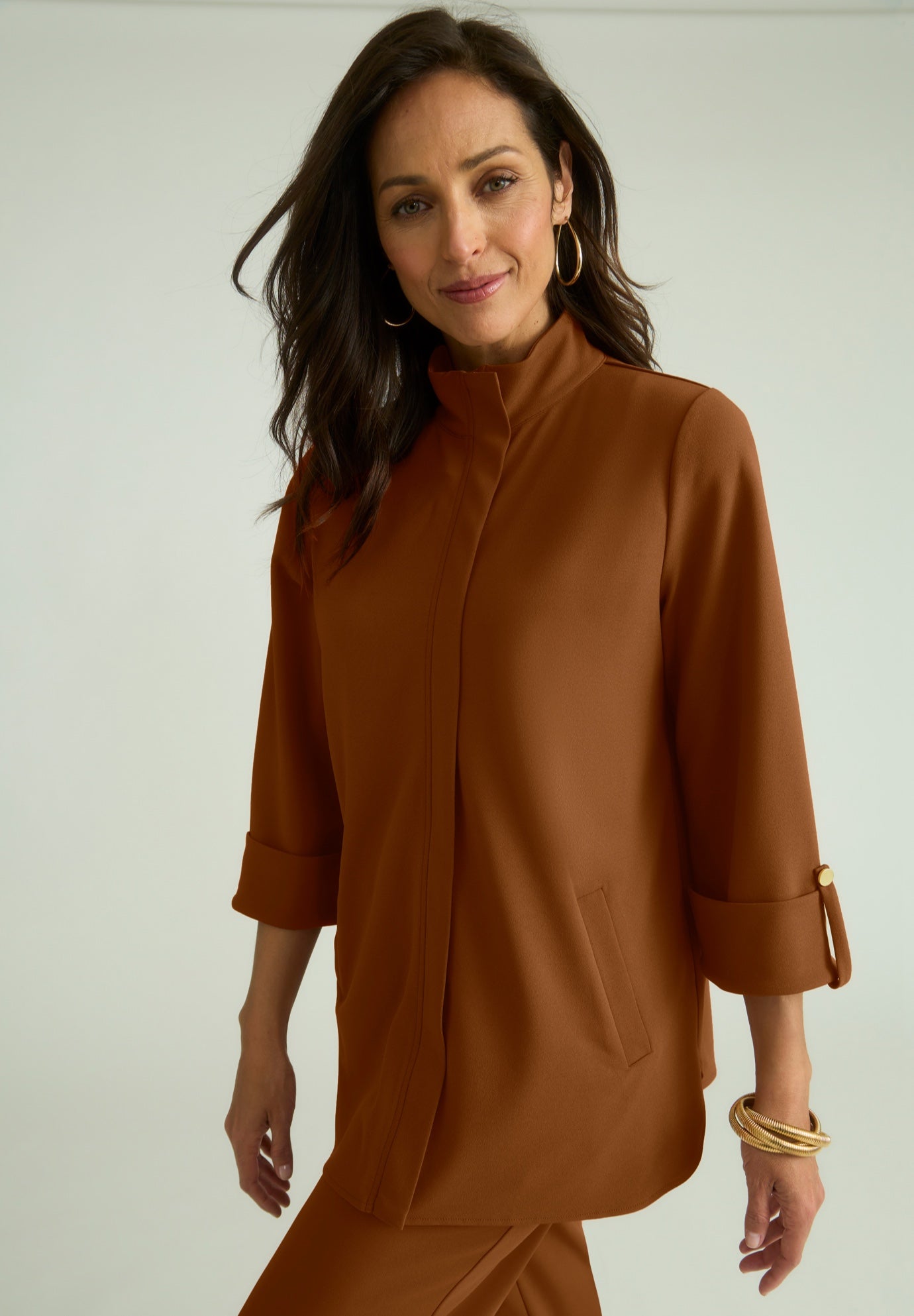 Knit Crepe Winged Collar Set image number 6