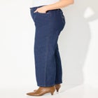Right Fit&reg; Curvy Wide Leg Jean image number null