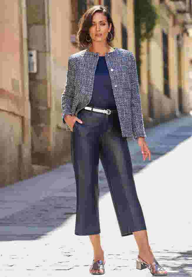 Faux Leather Wide-Leg Crop Pant image number 3