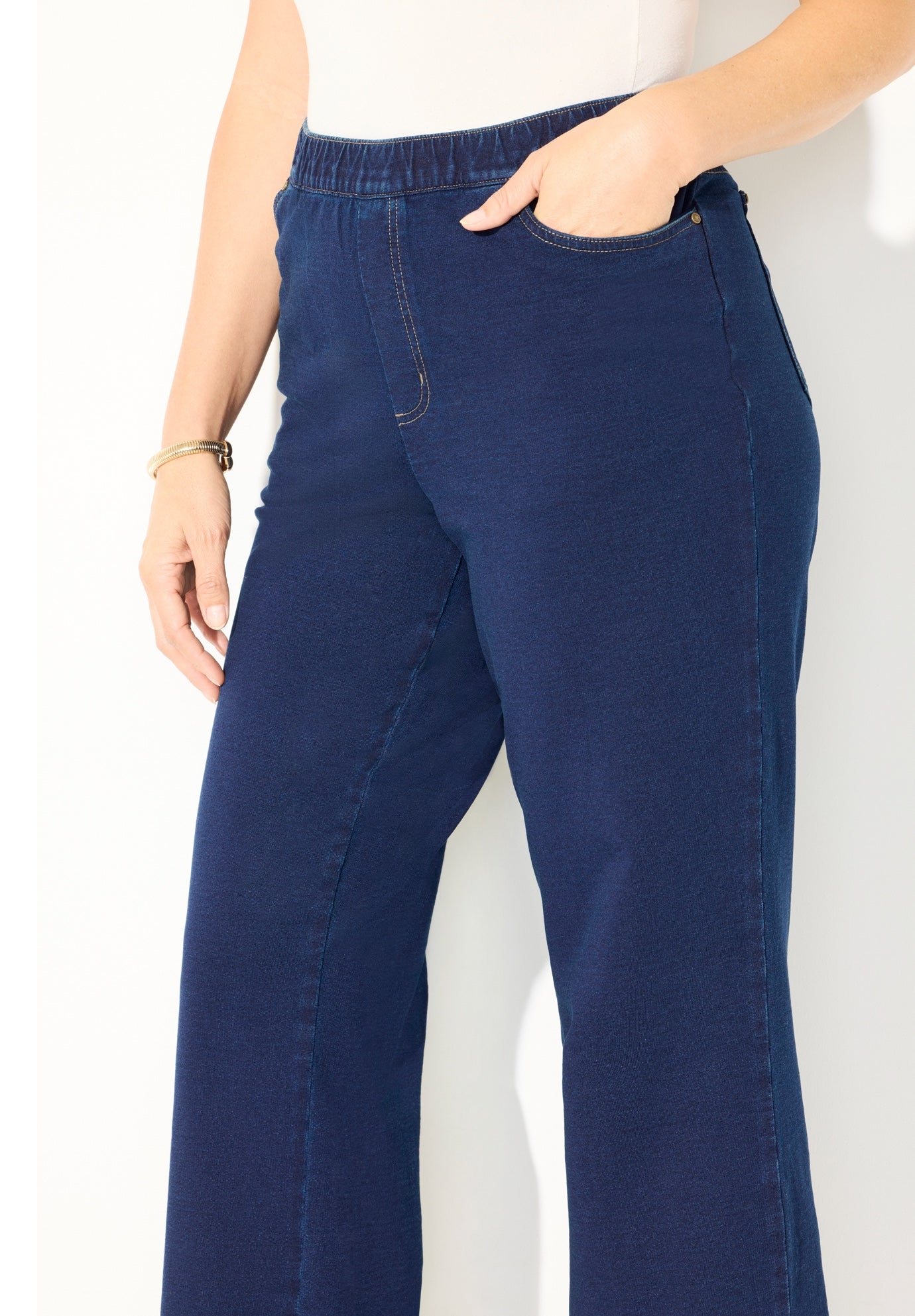 The Wide Leg Knit Jean image number 3