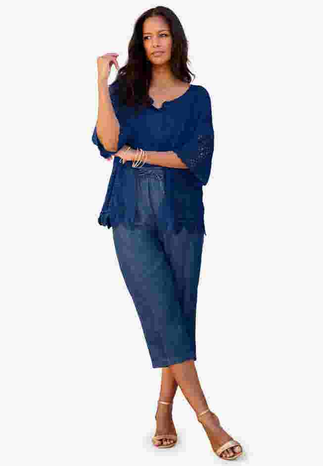 Scallop Trim Crochet Cardigan image number 0