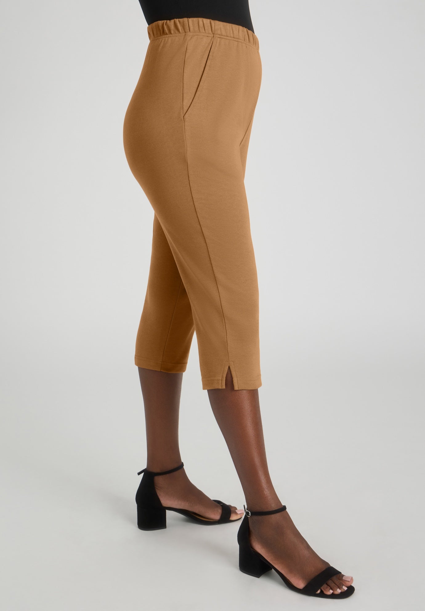 Soft Ease Cotton Knit Capri image number 1