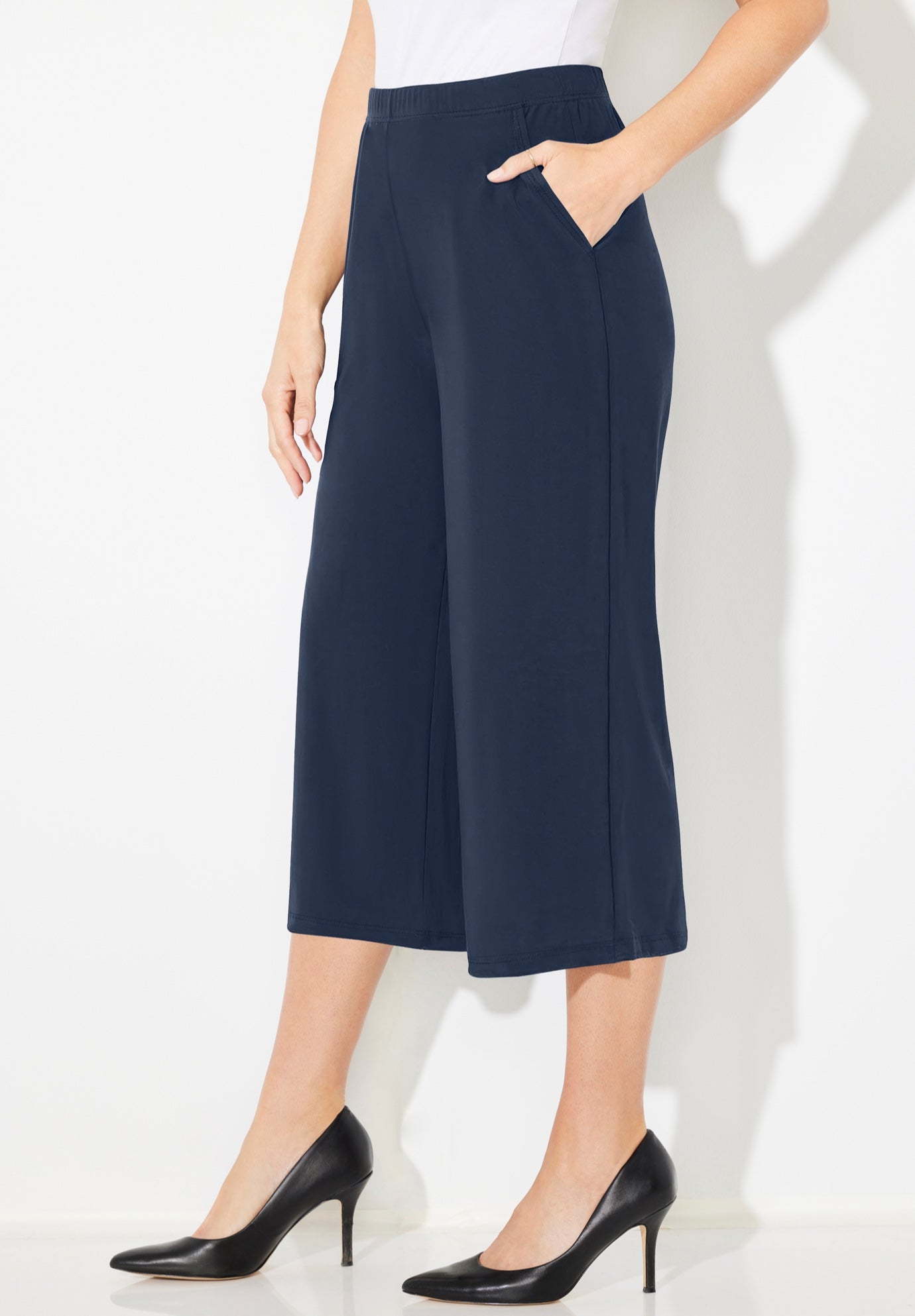 AnyWear Wide Leg Capri image number 2