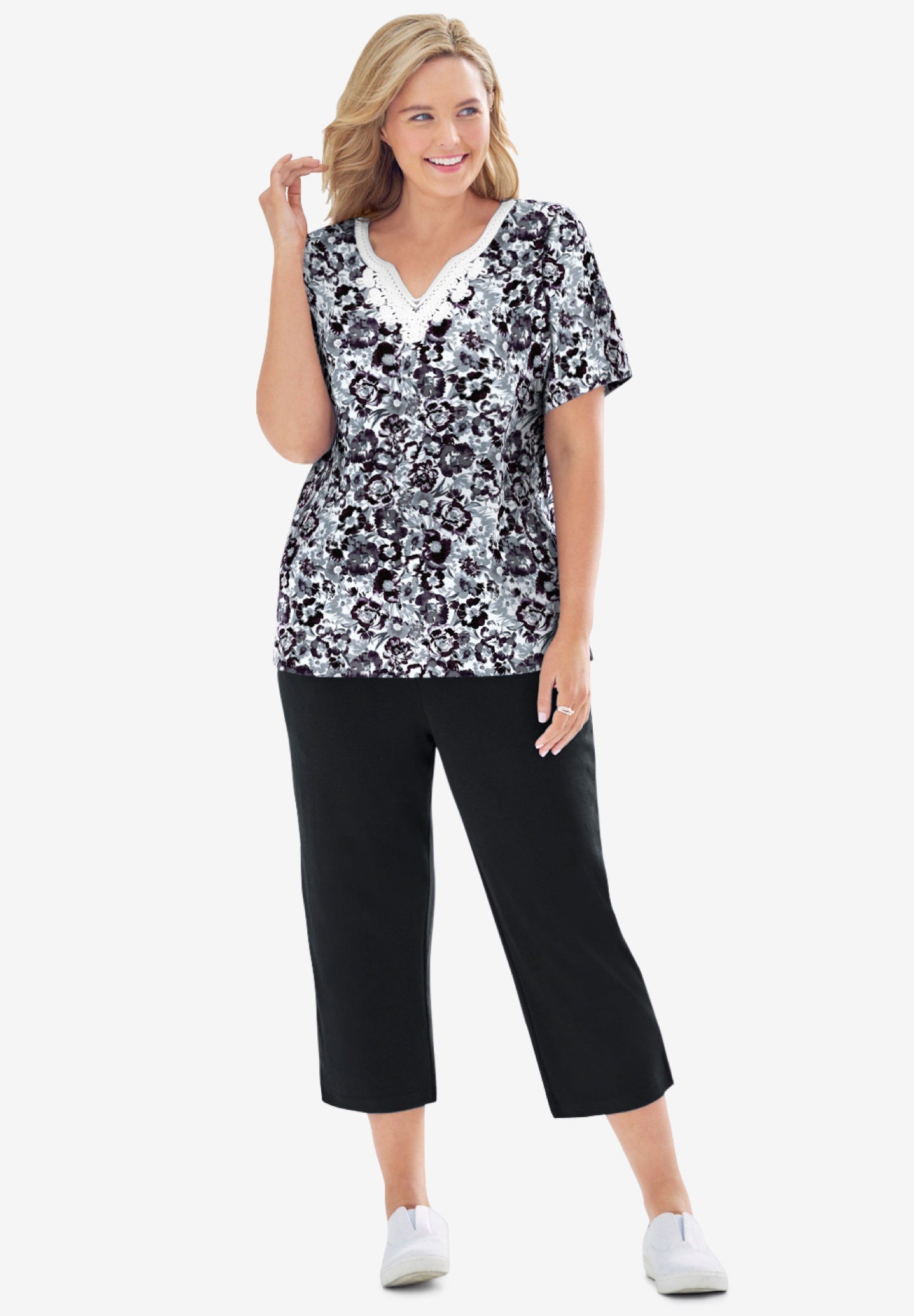 2-Piece Tunic and Capri Set image number 0