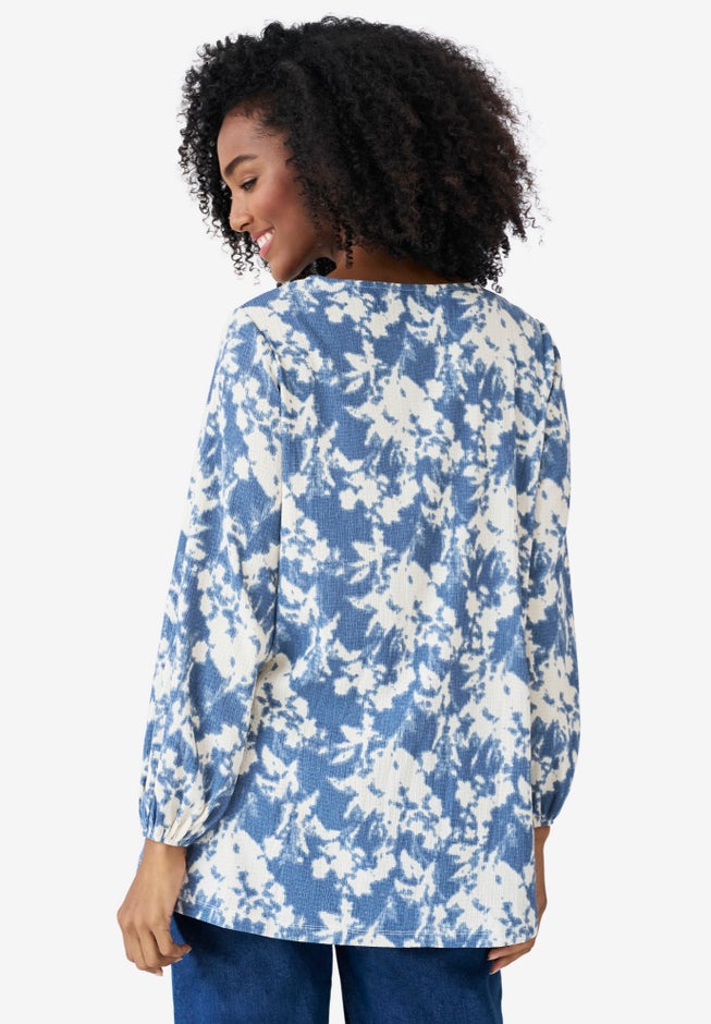 Textured Knit Blouson Sleeve Tunic image number 1
