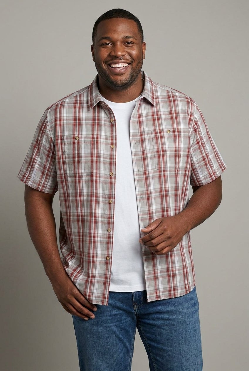 Plaid Wrinkle-Resistant Short Sleeve Button Down image number 3