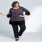 EveryWear Essentials&trade; Scoop Neck Tunic image number null