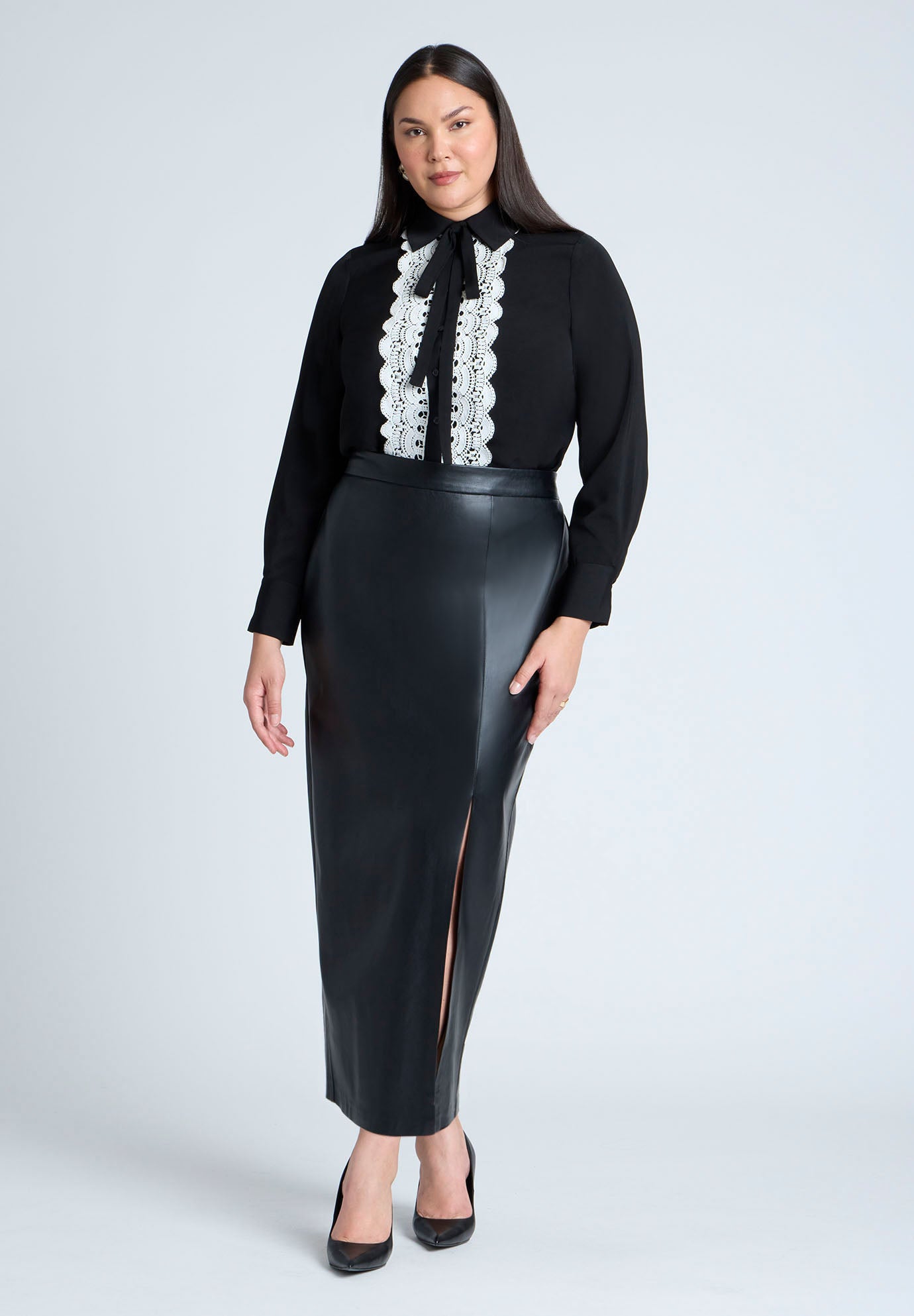 Collared Shirt With Lace-Trimmed Placket image number 3