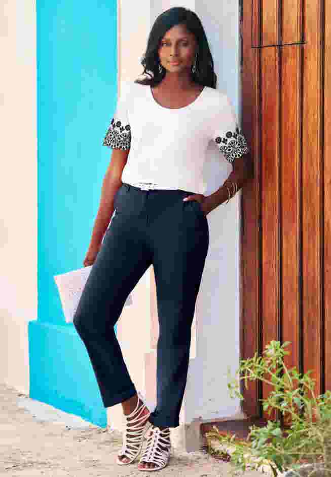 Eyelet Scoop-Neck Tee image number 3