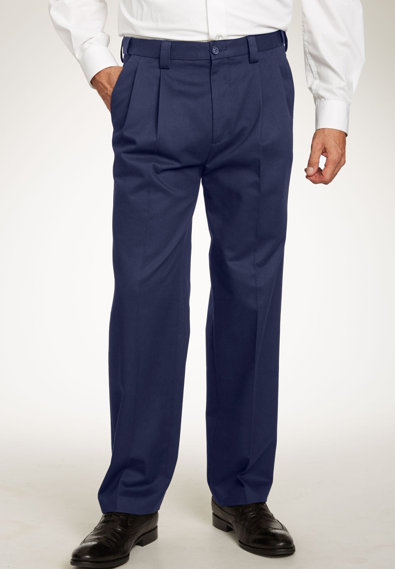 Classic Fit Wrinkle-Free Expandable Waist Pleat Front Pants image number 0
