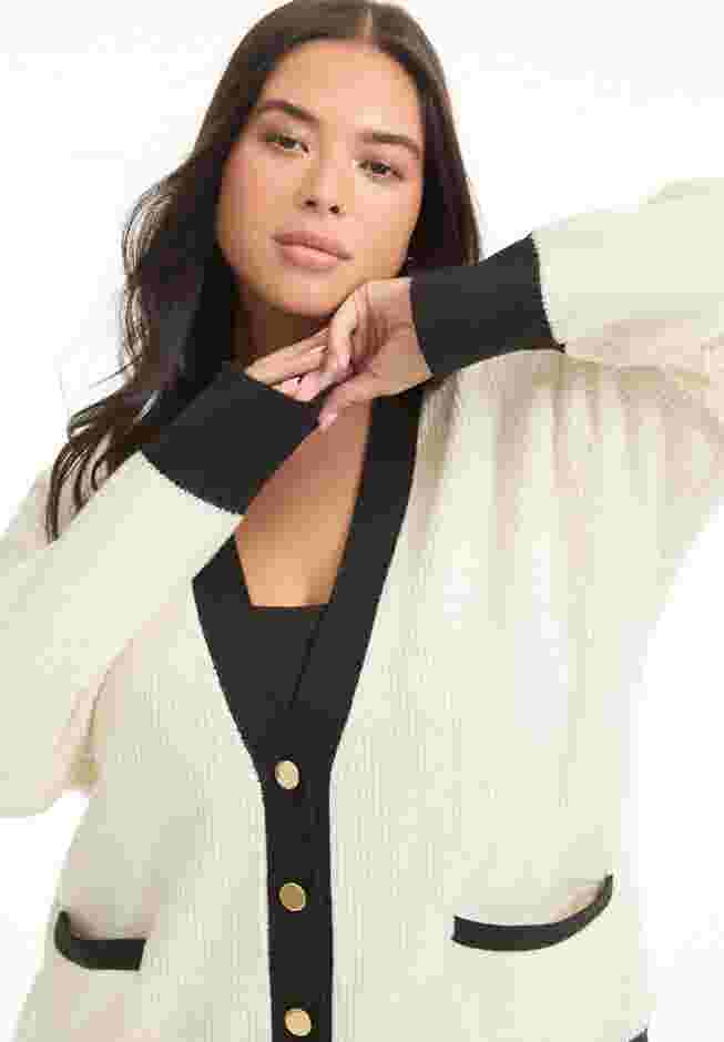 Contrast V-Neck Cardigan image number 2