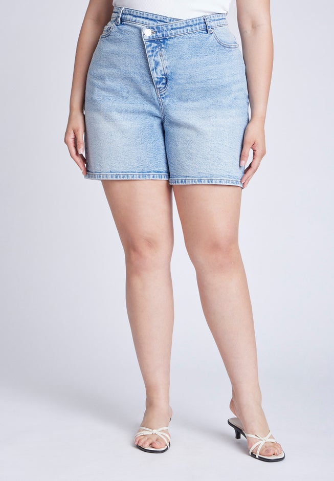 Overlap Waistband Shorts image number null